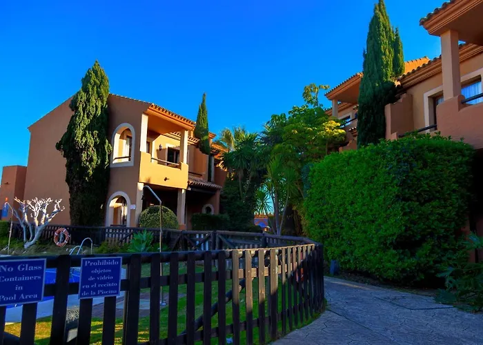 Apartahotel La Espadana